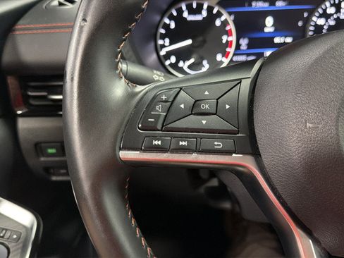Used 2025 Nissan Sentra SR FWD image 21