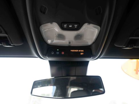 Used 2024 Chevrolet Colorado W/T w/ Safety Package AWD/4WD image 17