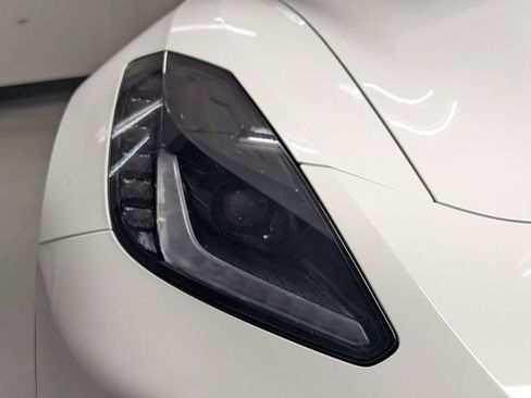 Used 2017 Chevrolet Corvette Stingray Coupe image 31