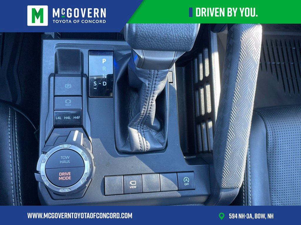 Used 2026 Toyota 4Runner Limited AWD/4WD image 37