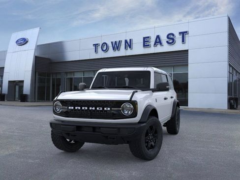 New 2025 Ford Bronco Big Bend image 2