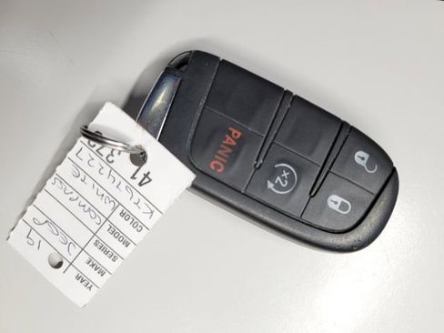 Used 2019 Jeep Compass Altitude image 9