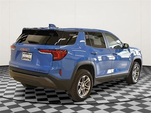 Used 2025 GMC Terrain Elevation w/ Technology Package II image 4