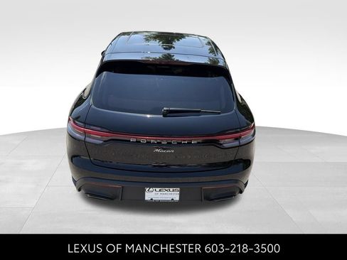 Used 2024 Porsche Macan AWD/4WD image 5