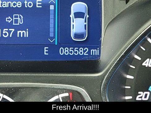 Used 2015 Ford Escape S image 29