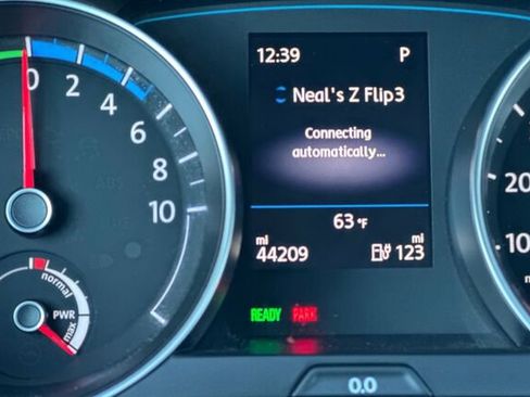 Used 2019 Volkswagen e-Golf SE w/ Driver Assistance Package image 25