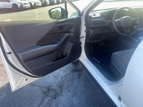 Certified 2025 Subaru Crosstrek 2.0i Premium AWD/4WD image 9