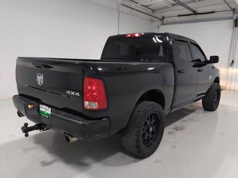 Used 2015 RAM 1500 Express AWD/4WD image 9