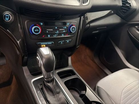Used 2019 Ford Escape SE AWD/4WD image 21