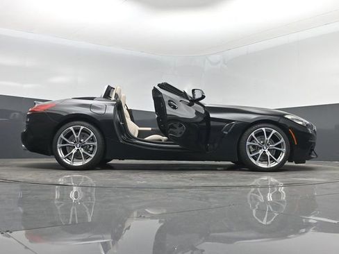 Used 2019 BMW Z4 sDrive30i w/ Premium Package RWD image 7