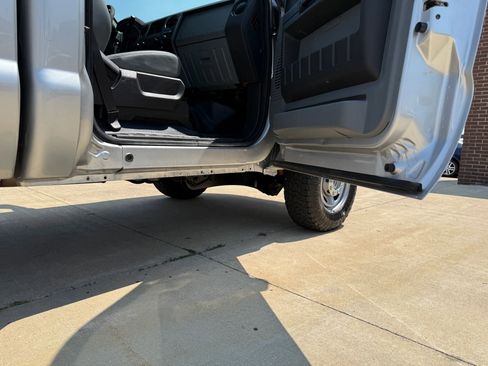 Used 2012 Ford F250 XL w/ PWR Equipment Group image 11