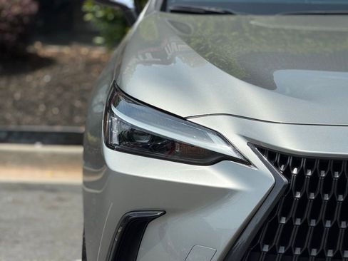 Used 2024 Lexus NX 250 FWD w/ Cold Area Package image 4