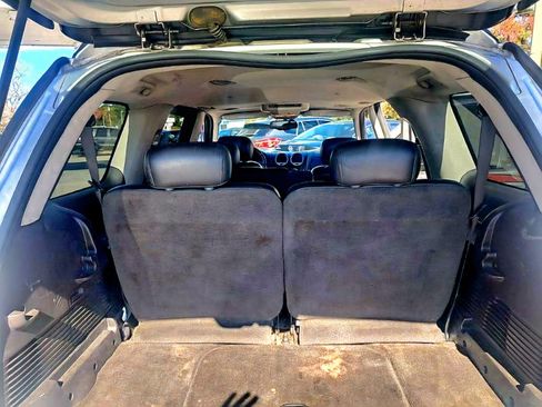 Used 2006 GMC Envoy XL Denali image 7