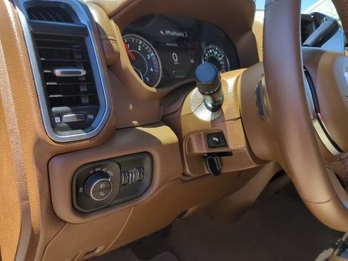 Used 2023 RAM 2500 Laramie AWD/4WD image 14