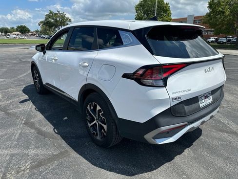 Certified 2023 Kia Sportage EX FWD image 7
