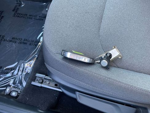 Used 2025 Kia K4 LXS image 22