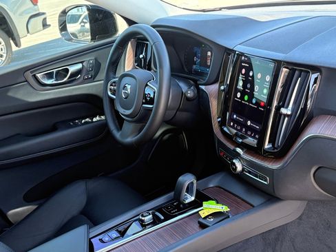 Certified 2023 Volvo XC60 B5 Plus w/ Climate Package image 35