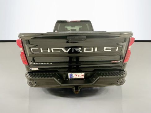 Used 2020 Chevrolet Silverado 1500 RST w/ RST Value Package RWD image 6