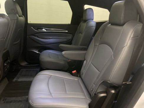 Used 2024 Buick Enclave Premium w/ Experience Buick Package image 20