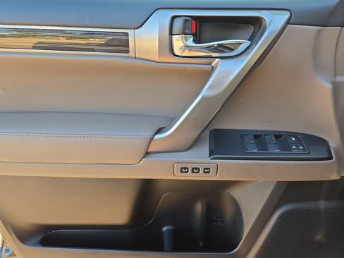 Certified 2022 Lexus GX 460 Premium AWD/4WD image 15
