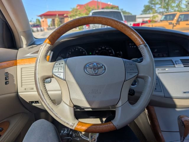 Used 2006 Toyota Avalon Limited FWD image 10