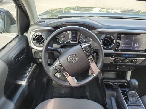 Used 2021 Toyota Tacoma SR5 RWD image 16