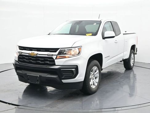 Used 2022 Chevrolet Colorado LT w/ Fleet Safety Package image 3