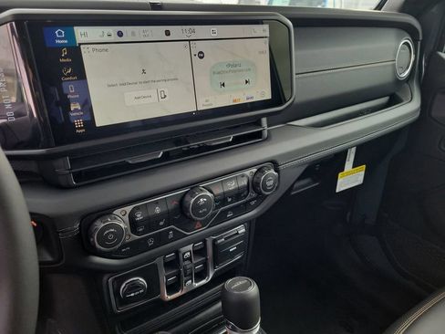 New 2026 Jeep Gladiator Sport AWD/4WD image 28