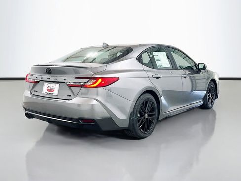 New 2025 Toyota Camry SE w/ Convenience Package FWD image 4