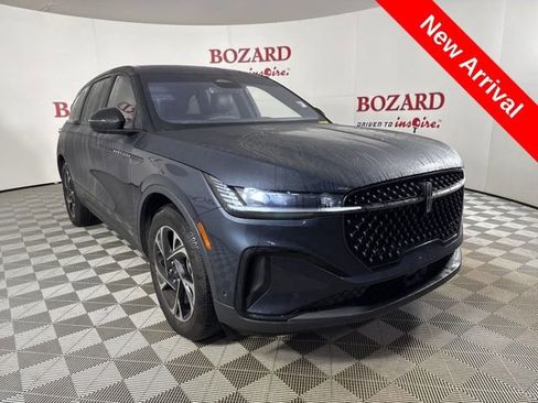 Used 2024 Lincoln Nautilus Premier w/ Jet Appearance Package image 1