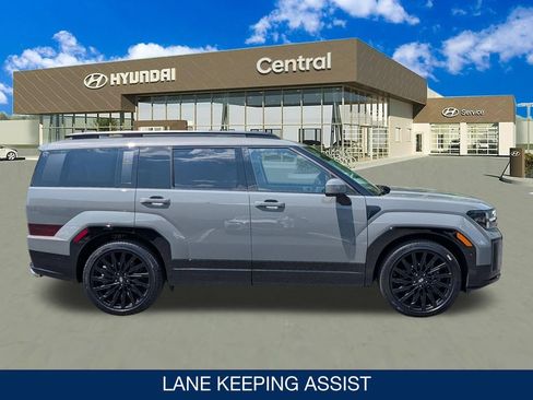 Certified 2025 Hyundai Santa Fe Calligraphy w/ Tow & Go Package AWD/4WD image 9