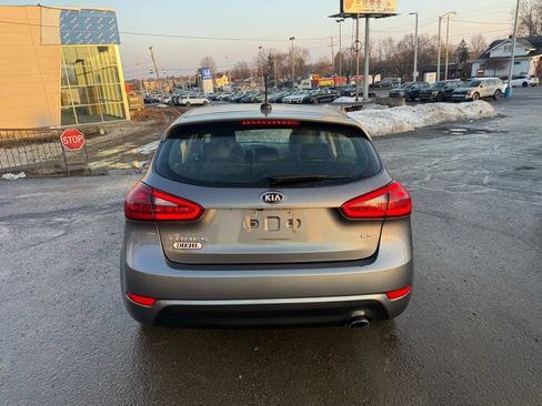 Used 2017 Kia Forte EX w/ EX Premium Tech Package image 6