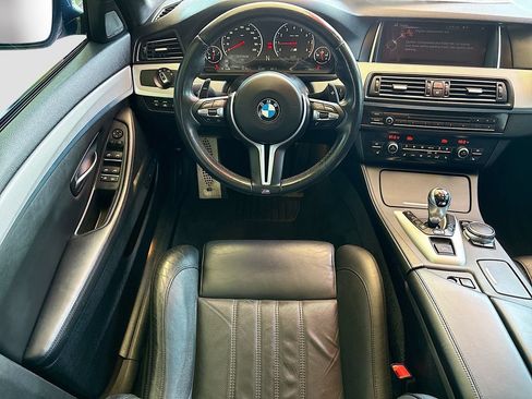 Used 2016 BMW M5 w/ Executive Package RWD image 10