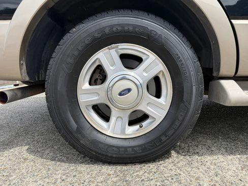 Used 2003 Ford Expedition Eddie Bauer AWD/4WD image 19