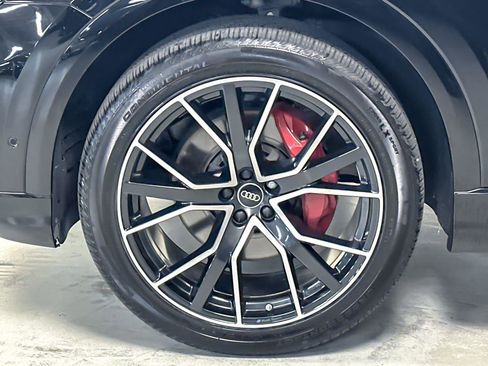 Used 2023 Audi Q8 Premium Plus w/ Premium Plus Package image 26