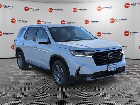 New 2025 Honda Pilot EX-L image 3