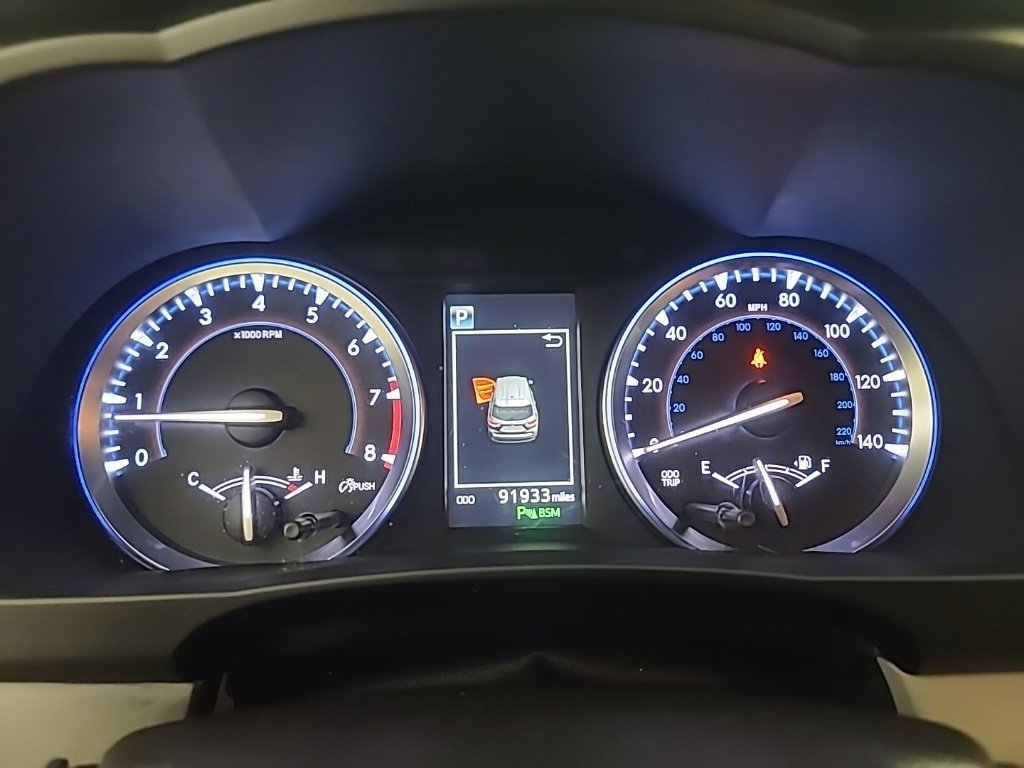 Used 2018 Toyota Highlander Limited Platinum AWD/4WD image 33