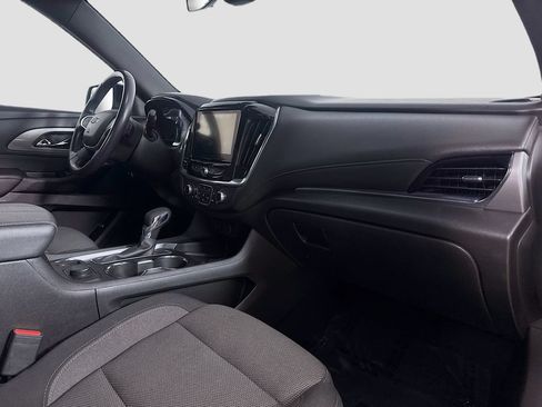 Used 2022 Chevrolet Traverse LT w/ Midnight/Sport Edition AWD/4WD image 37