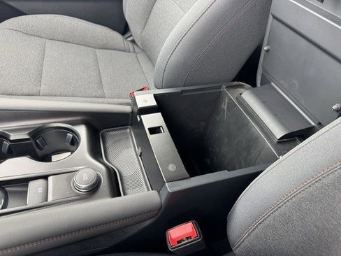 Certified 2025 Ford Explorer Active image 23