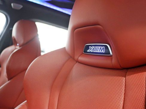 Used 2023 BMW XM AWD/4WD image 32