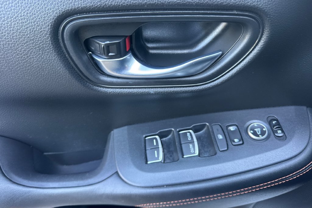 Certified 2023 Honda HR-V Sport image 5