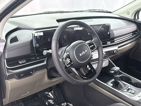 New 2026 Kia Carnival image 36