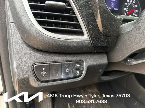 Used 2022 Kia Seltos EX AWD/4WD image 16