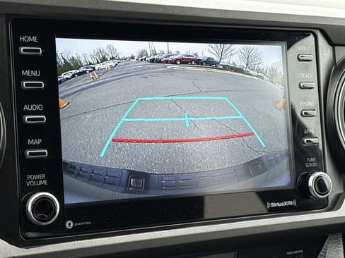 Used 2023 Toyota Tacoma TRD Off-Road w/ Technology Package image 20