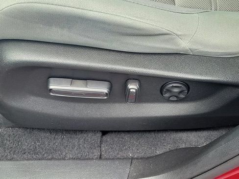 Certified 2022 Honda CR-V EX image 18