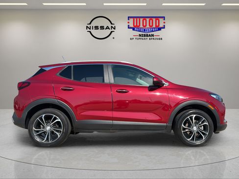 Used 2021 Buick Encore GX Select AWD/4WD image 2