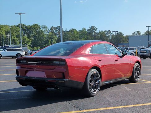 New 2026 Dodge Charger R/T AWD/4WD image 8