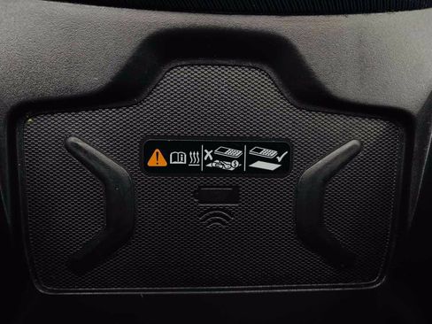 Used 2019 Chevrolet Colorado Z71 AWD/4WD image 52