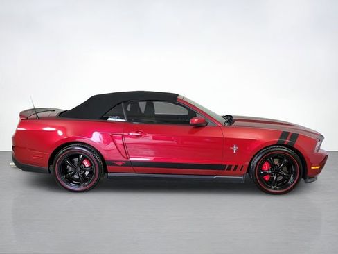 Used 2012 Ford Mustang Premium RWD image 2