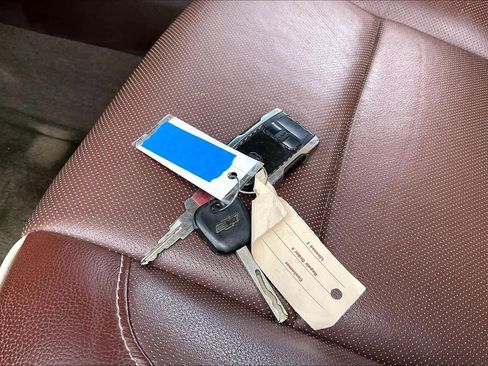 Used 2016 Chevrolet Silverado 1500 High Country w/ High Country Premium Package image 14